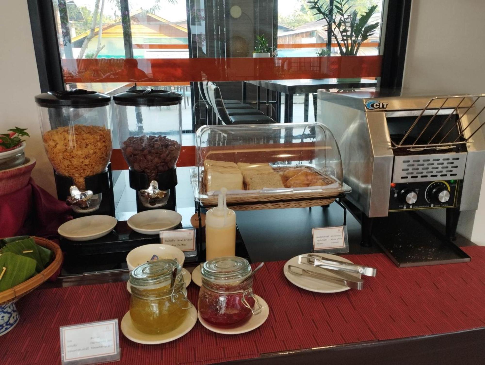 Emmaline Hotel Nan Dış mekan fotoğraf
